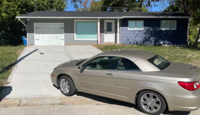 Cozy Hilltop Cottage at Lindenwood