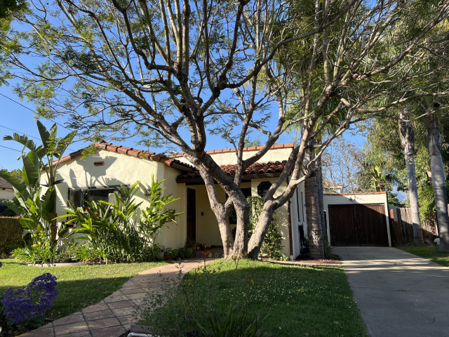 Charming Hacienda- UCSB, DECKERS