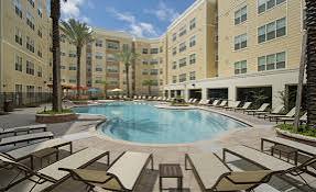 Sublease 1x1 at 4x4 SAGA (cash incentive)