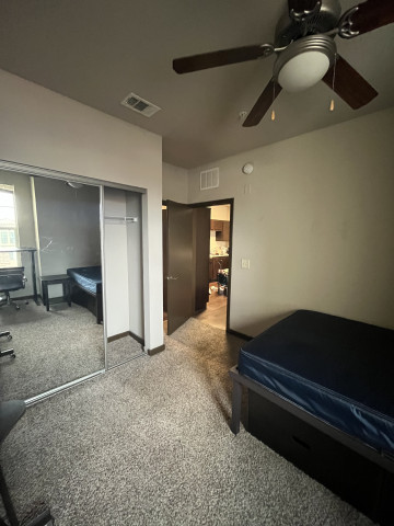 Fully Furnished Near-UCR Sublease