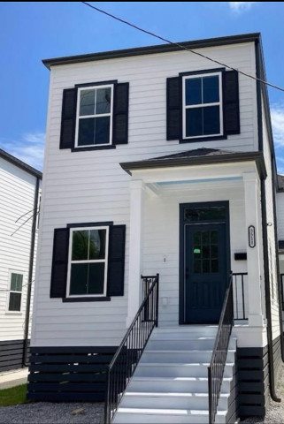 Centrally Located Gentilly Cottage 
