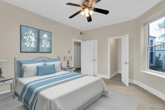 Condo for sale walking distance to Wash U, Forest Park, U City Loop and Metrolink