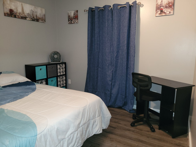 (KSU) Large Room For Rent in Safe Community near KSU