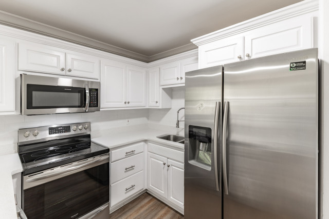 Affordable Private Bedrooms Available – All Utilities Included!