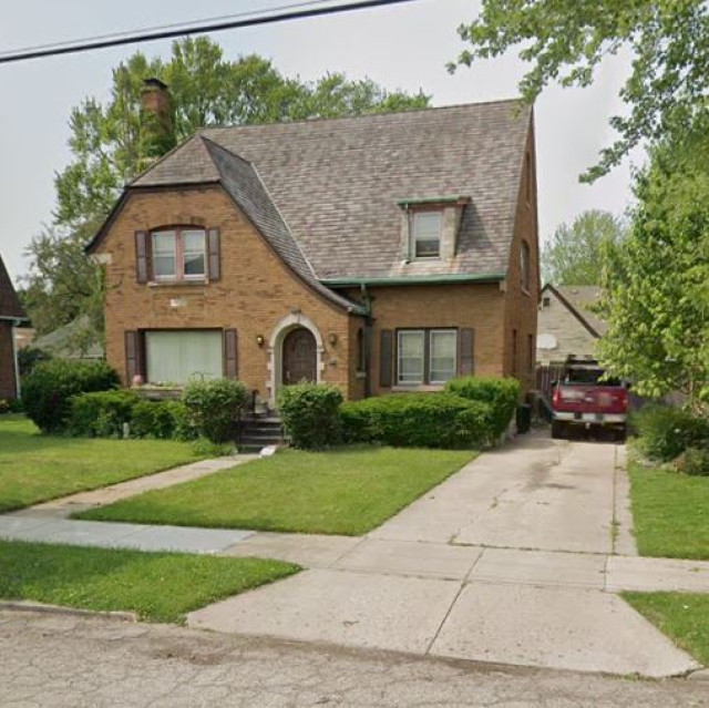5-bedroom brick home 
