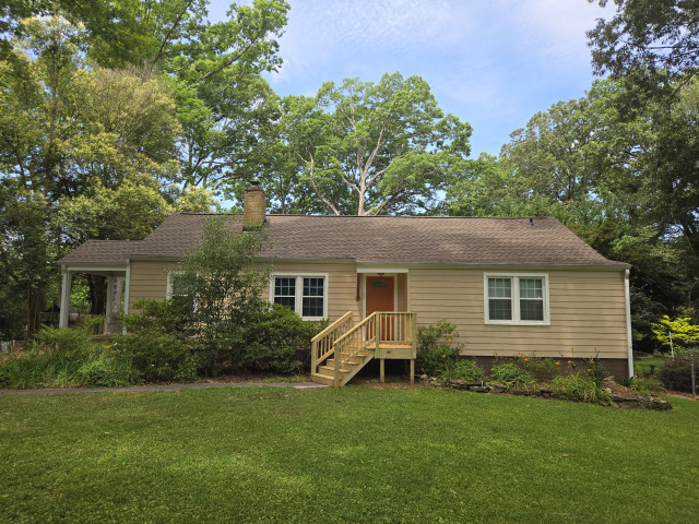 $2,500 - 3 Bedroom 1.5 Bathroom House In Decatur With Great Community & Amenities