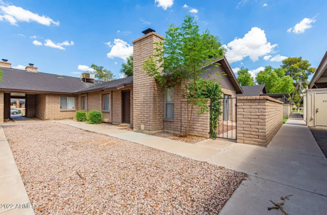 Furnished 3 Bedroom Townhome Utilities Included