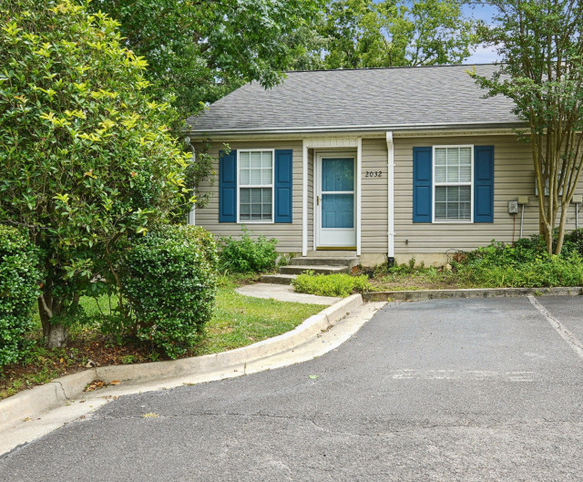 2 Bedroom 2 Bathroom Townhouse in National Hills