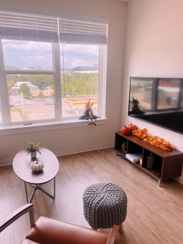1 BR/BA in a 2BR/BA apartment at The Marshall for 2025-2026 school year or ASAP