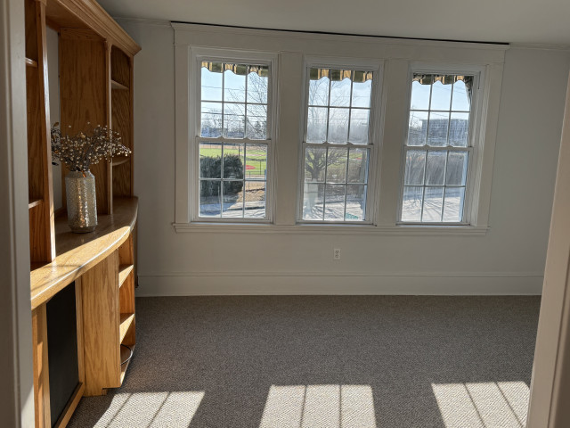 Quiet 2BR + Office – Heat & Hot Water Included – Steps from UMass Bus