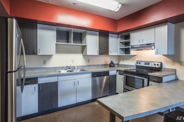 $99 Move In Special Barksdale flats apartments immediate Move In!