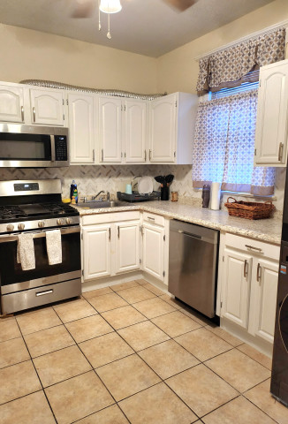 SOUTH ORANGE -  SHARED HOUSING NEAR SETON HALL!