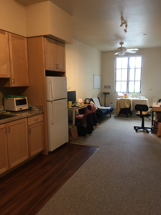 1 Bedroom Apartment 2 minutes from Upper Sproul