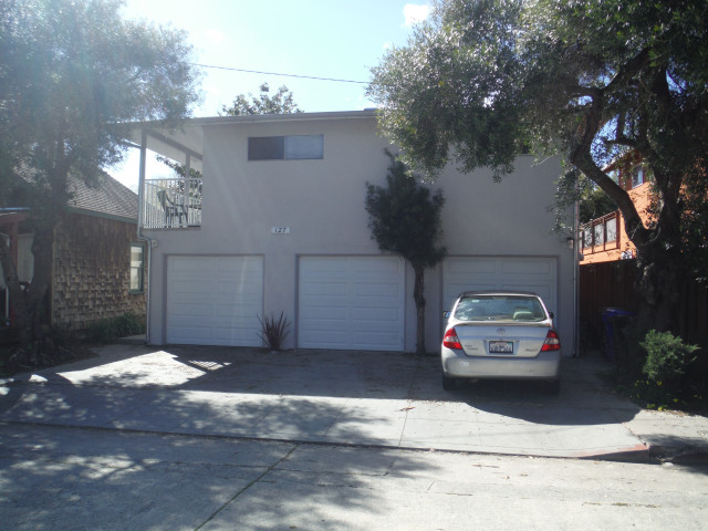 Santa Cruz 2 Br near Boardwalk, W/D, Garage