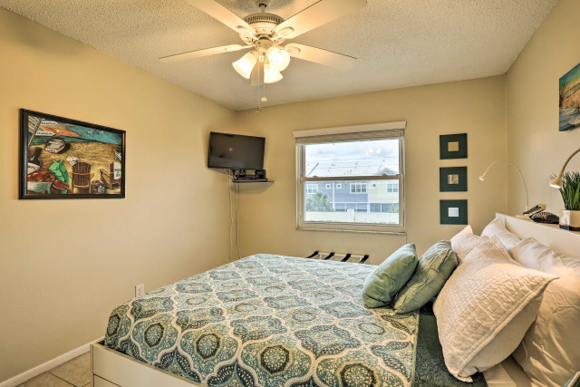 SUNRAKER WEST CONDO UNIT 103