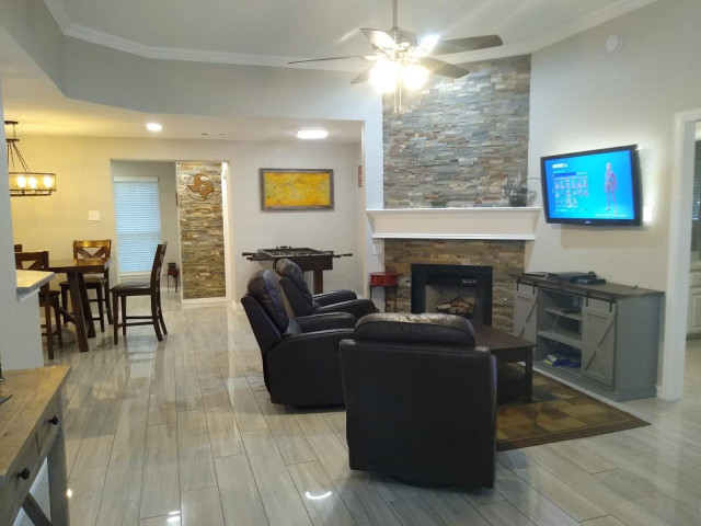 UNT/TWU  study house