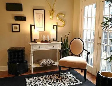Lovely Contemporary Renovated Student Housing 