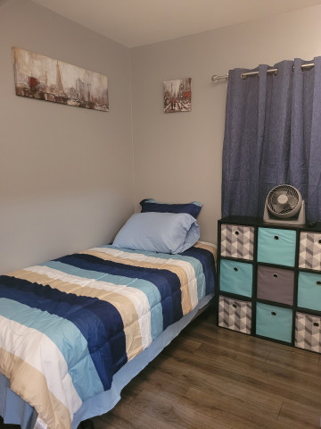 Large Room For Rent in Safe Community