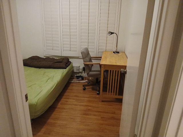 Cozy room for rent