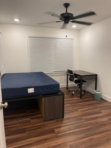 Summer Sublease close to Rice and Medical Center