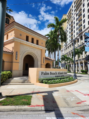 DOWNTOWN WEST PALM BEACH 