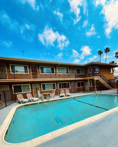 Adorable North Park Apartment with a Pool!