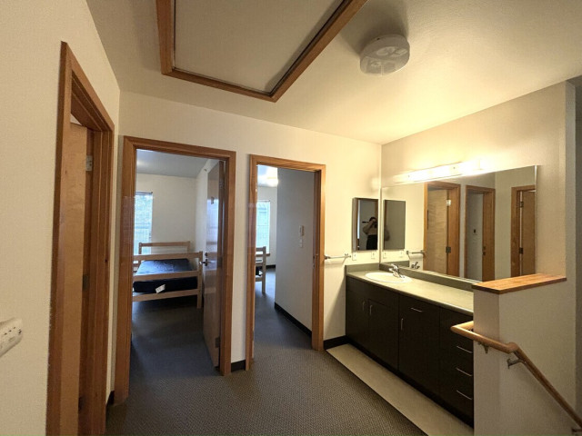 Nordheim Court Small Apartment