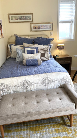 Looking for Roommate 1-Bedroom in Hyde Park Neighborhood